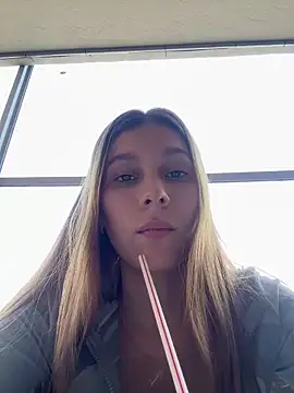 Nikii   online show from 02/21/26, 04:20