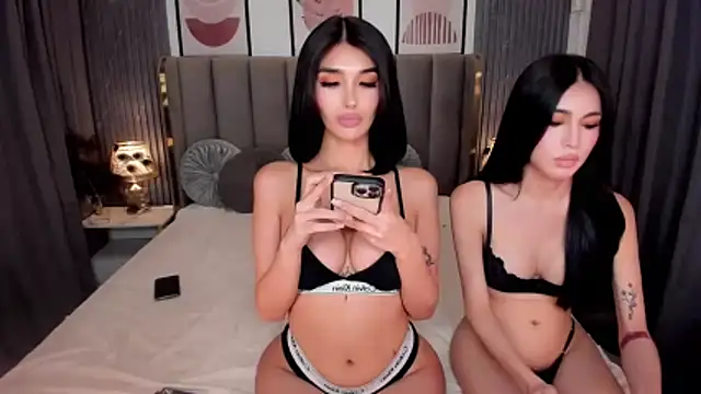 ScarletGreysonn online show from 11/13/25, 05:22