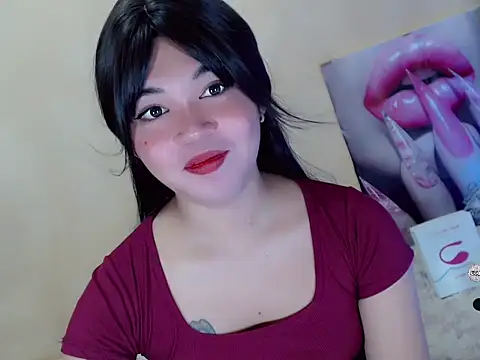 Snapshot of IdealGddss69 chatting on 10/26/25, 10:32 IdealGddss69 online show from 10/26/25, 10:32