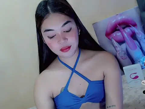 Snapshot of IdealGddss69 chatting on 10/20/25, 09:15 IdealGddss69 online show from 10/20/25, 09:15