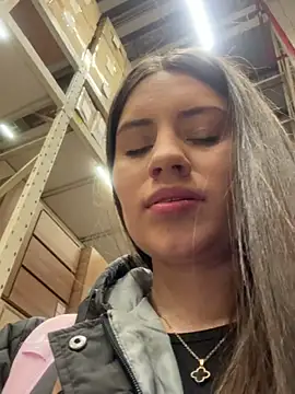 Isabella21  online show from 02/07/26, 11:46