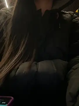 Isabella21  online show from 03/01/26, 12:32