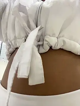 LorenBeiker- online show from 02/12/26, 01:00