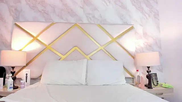 LorenBeiker- online show from 01/13/26, 11:25