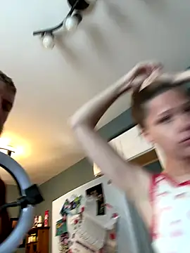 DaiseyKurrupt online show from 10/05/25, 04:09