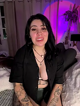 Draculona-666 online show from 10/15/25, 04:22