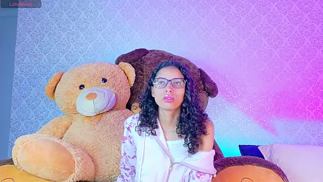 BeccaReedd online show from 10/22/25, 10:58