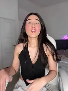 julieta jhonss online show from 02/06/26, 03:35