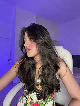 julieta jhonss online show from 05/09/26, 02:37