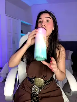 julieta jhonss online show from 12/14/25, 02:40