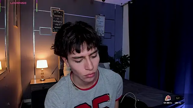 Christopher 77 online show from 10/01/25, 03:16