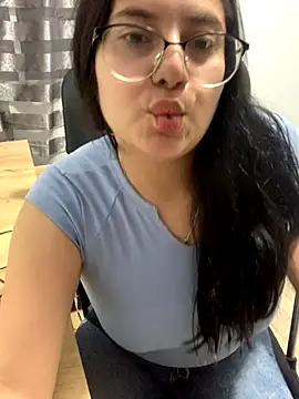 Snapshot of Velma_star chatting on 09/25/25, 11:16 Velma star online show from 09/25/25, 11:16
