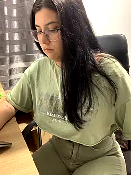 Snapshot of Velma_star chatting on 09/27/25, 11:38 Velma star online show from 09/27/25, 11:38