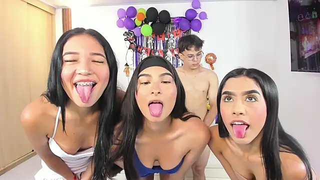 little dolls11 online show from 10/08/25, 12:39