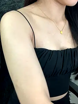 JennyQueen18 online show from 11/14/25, 05:55