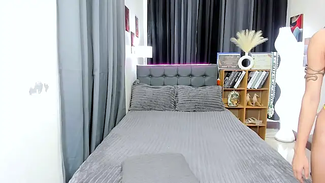 hotjessieempress online show from 03/24/26, 01:05