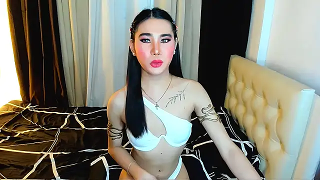 hotjessieempress online show from 10/19/25, 09:06