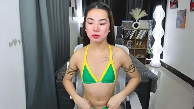 hotjessieempress online show from 04/09/26, 11:05