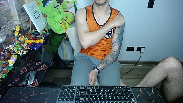 Snapshot of bossking017 chatting on 09/11/25, 06:57 bossking017 online show from 09/11/25, 06:57