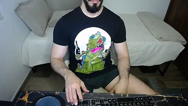 Snapshot of bossking017 chatting on 02/22/26, 05:47 bossking017 online show from 02/22/26, 05:47