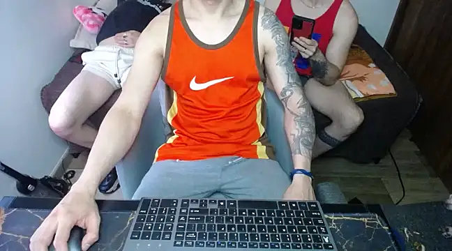 Snapshot of bossking017 chatting on 03/03/25, 12:39 bossking017 online show from 03/03/25, 12:39