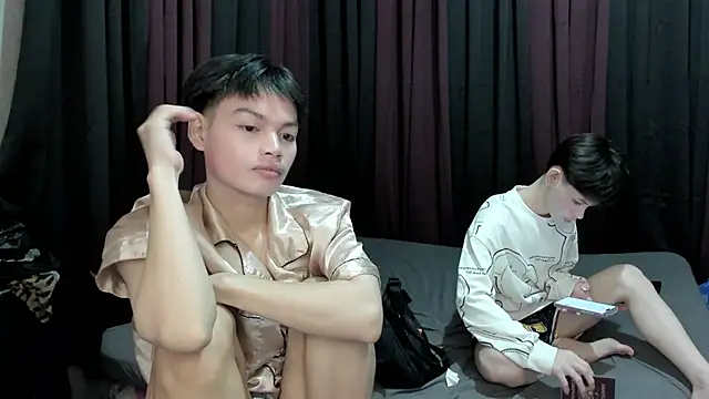 hotfreshdior online show from 12/19/25, 07:49