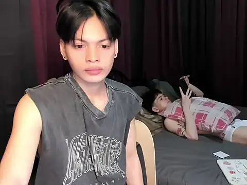 hotfreshdior online show from 04/15/26, 06:23