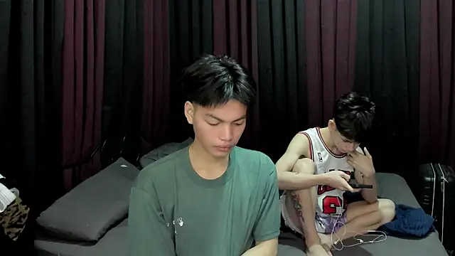 hotfreshdior online show from 12/16/25, 07:40