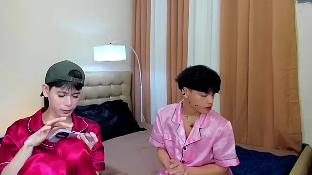 Snapshot of hotfreshdior chatting on 09/10/25, 05:01 hotfreshdior online show from 09/10/25, 05:01