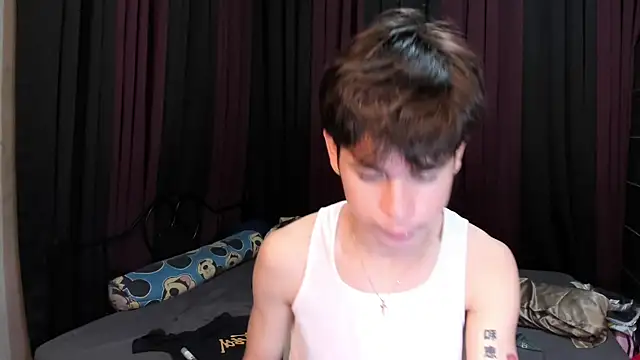 hotfreshdior online show from 03/26/26, 02:26