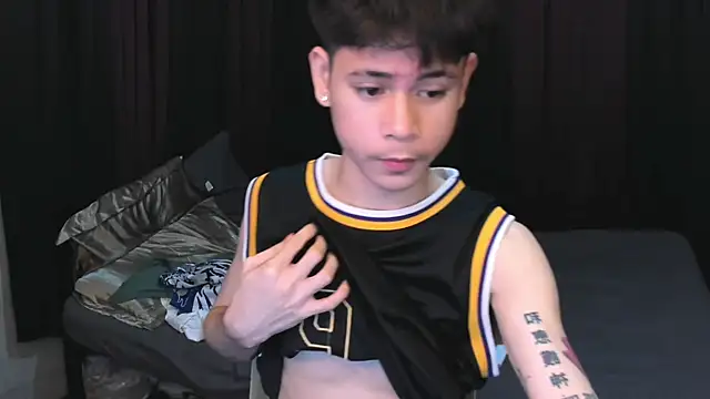 hotfreshdior online show from 02/28/26, 04:28