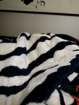 Koreanjjc online show from 11/04/25, 02:32