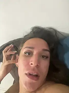 Isabelaa  online show from 04/13/26, 08:57