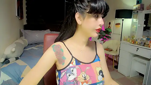 Snapshot of XhotcockcumXts chatting on 01/08/26, 02:17 XhotcockcumXts online show from 01/08/26, 02:17