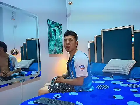 Thonixxx mr online show from 04/11/26, 01:59