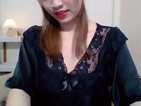 Snapshot of __Donna__ chatting on 09/11/25, 03:23 Donna online show from 09/11/25, 03:23