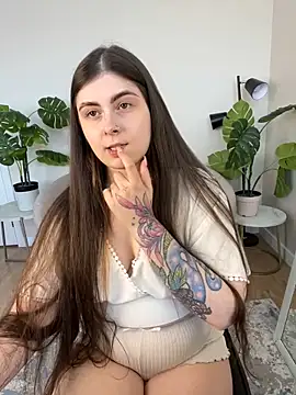 Lovely Waifu online show from 06/16/26, 02:17