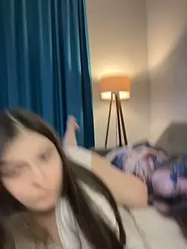 Lovely Waifu online show from 05/07/26, 12:19