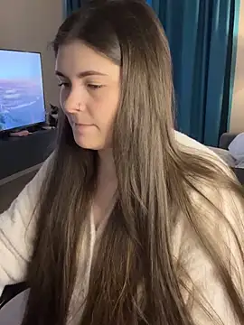 Lovely Waifu online show from 03/25/26, 10:47