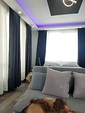 evasweett   online show from 11/26/25, 06:30