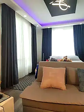 evasweett   online show from 11/20/25, 05:46