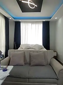 evasweett   online show from 04/12/26, 02:42