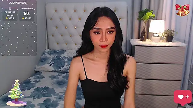 megumishemale x online show from 12/20/25, 09:56