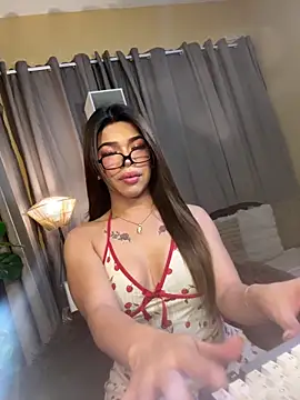 Nyxie luxx online show from 04/30/26, 02:57