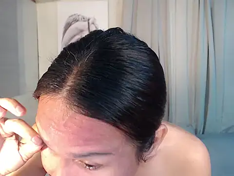 holly bitch online show from 02/08/26, 12:52