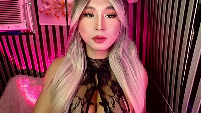 UrhotlucyTS online show from 03/10/26, 07:01