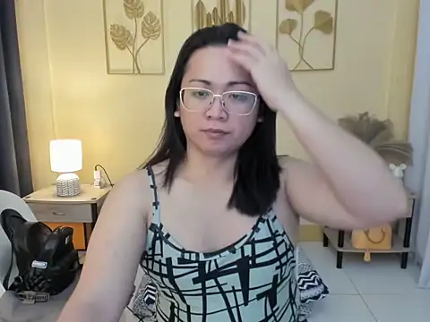 LevyMcGarden69 online show from 06/02/26, 11:49