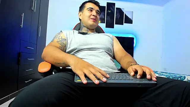 thiago  cp01 online show from 02/07/26, 04:20