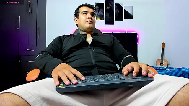thiago  cp01 online show from 07/25/26, 03:47