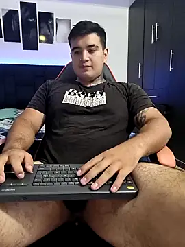 Snapshot of thiago__cp01 chatting on 09/10/25, 03:16 thiago  cp01 online show from 09/10/25, 03:16